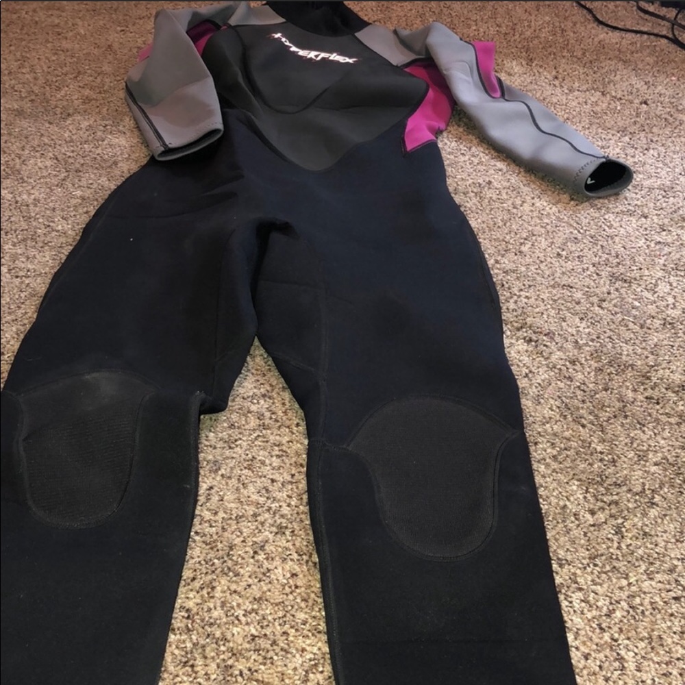 Hyperflex wetsuit - Picture 4 of 4